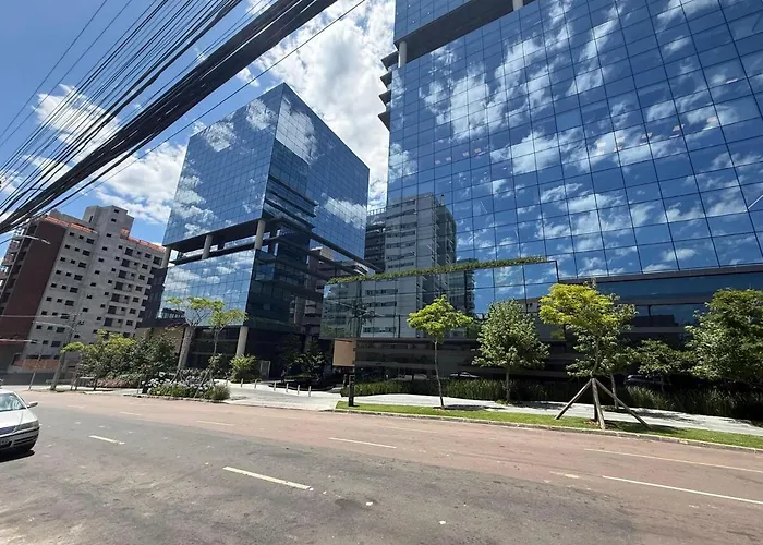 Carlos Gomes Square - No Coracao Economico De Poa - 712 * Porto Alegre